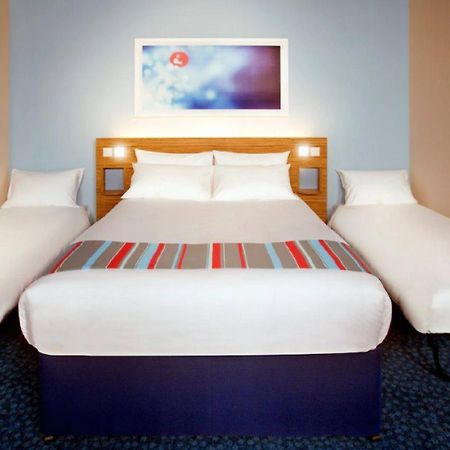 Travelodge Manchester Birch M62 Eastbound Heywood Buitenkant foto
