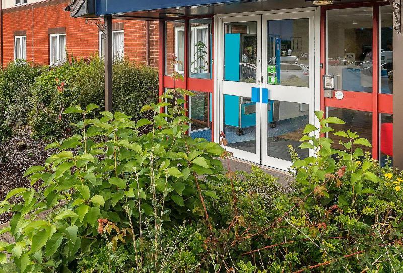 Travelodge Manchester Birch M62 Eastbound Heywood Buitenkant foto